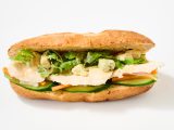 鶏むね＆アボカドのバインミー（Chicken Breast & Avocado）