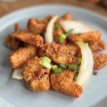 国産鶏皮の唐揚げ
