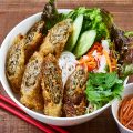 揚げ春巻きの汁なし麺 ブン・チャー・ジョー